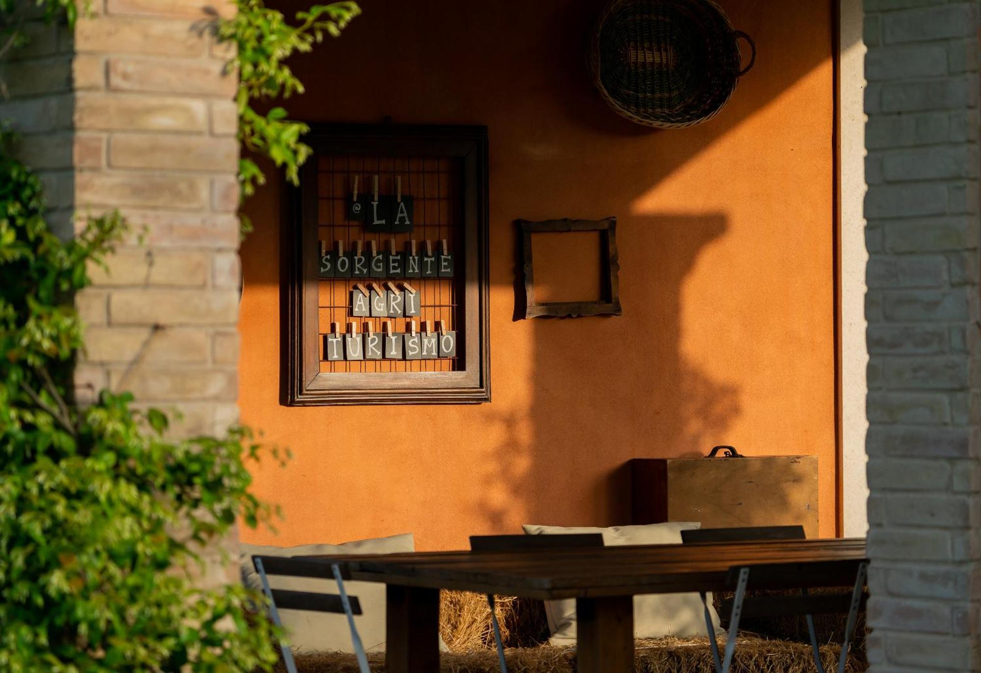 Agriturismo La Sorgente Camerano Eksteriør bilde